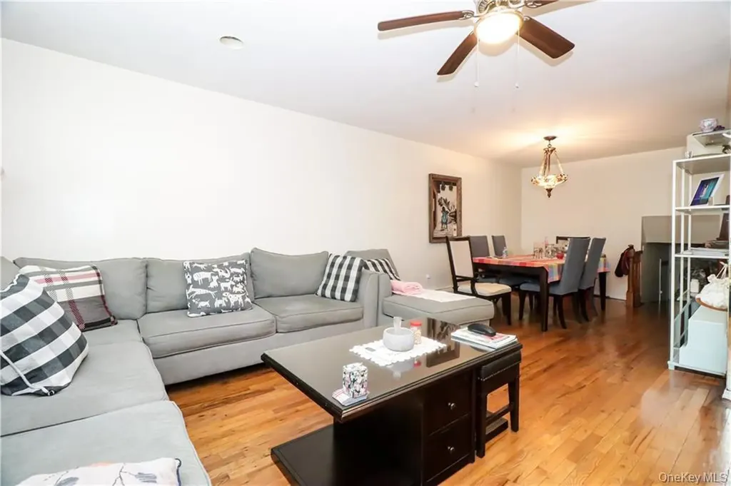 923 E 85th Street Brooklyn NY 11236
