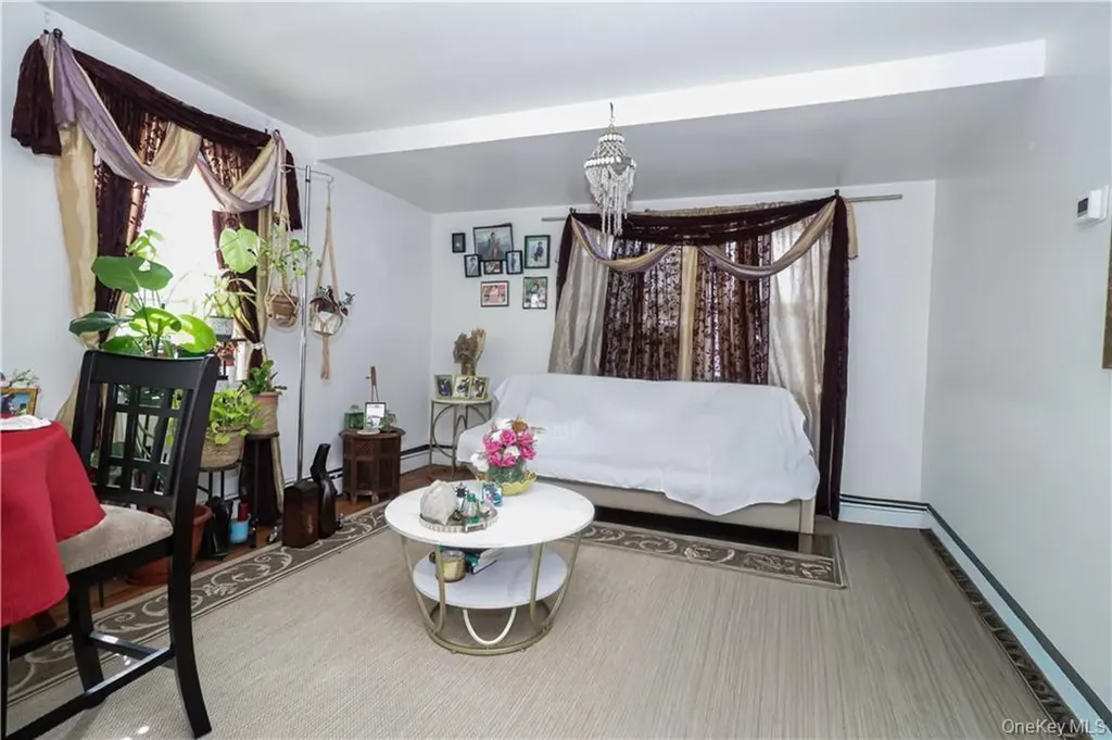 923 E 85th Street Brooklyn NY 11236