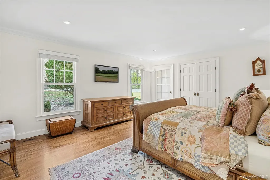 8 East Ridge Court Westhampton NY 11977