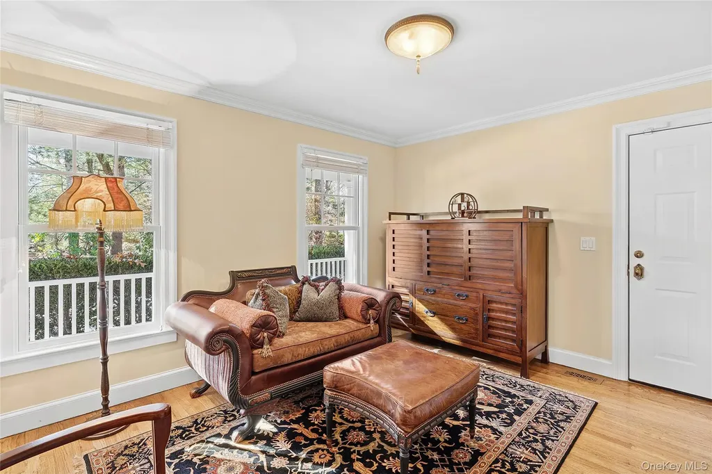 8 East Ridge Court Westhampton NY 11977