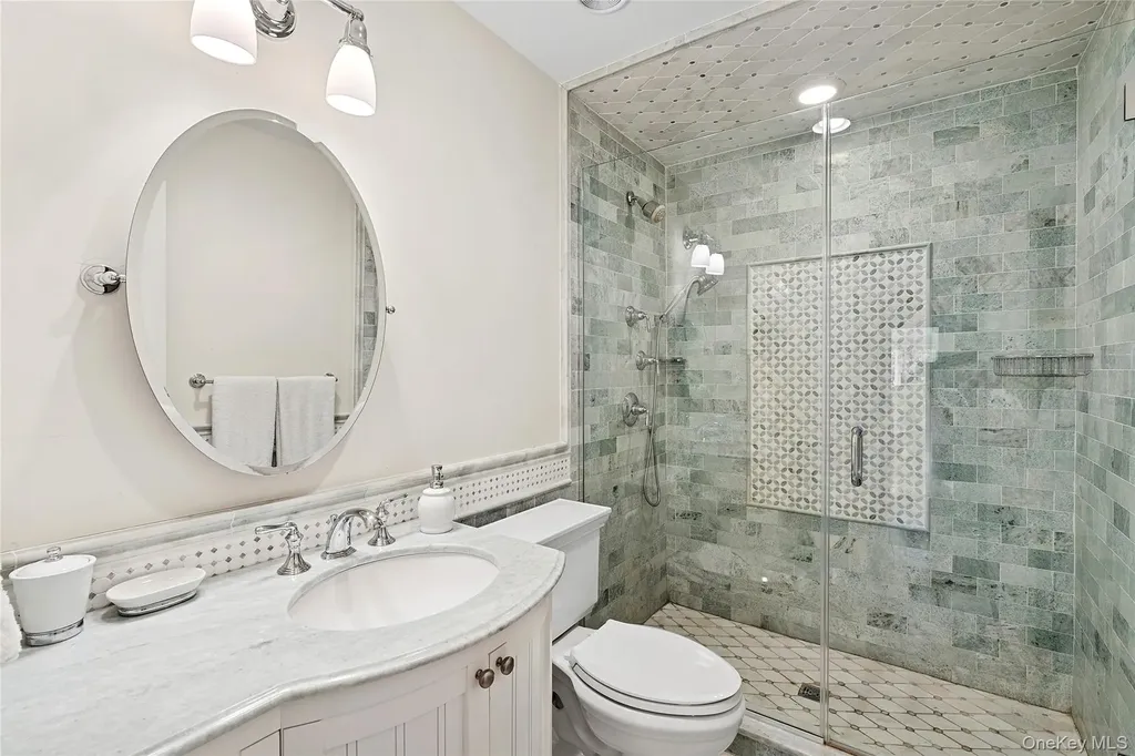 8 East Ridge Court Westhampton NY 11977