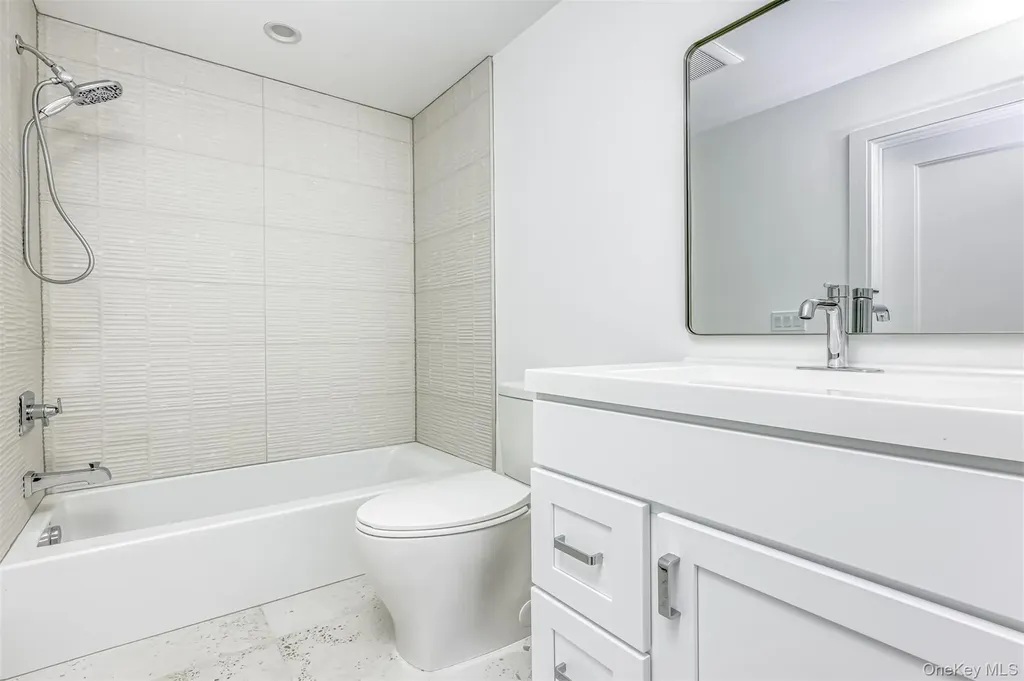 38 Silverwood Circle Suffern NY 10901