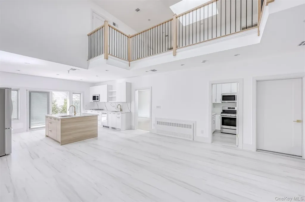38 Silverwood Circle Suffern NY 10901
