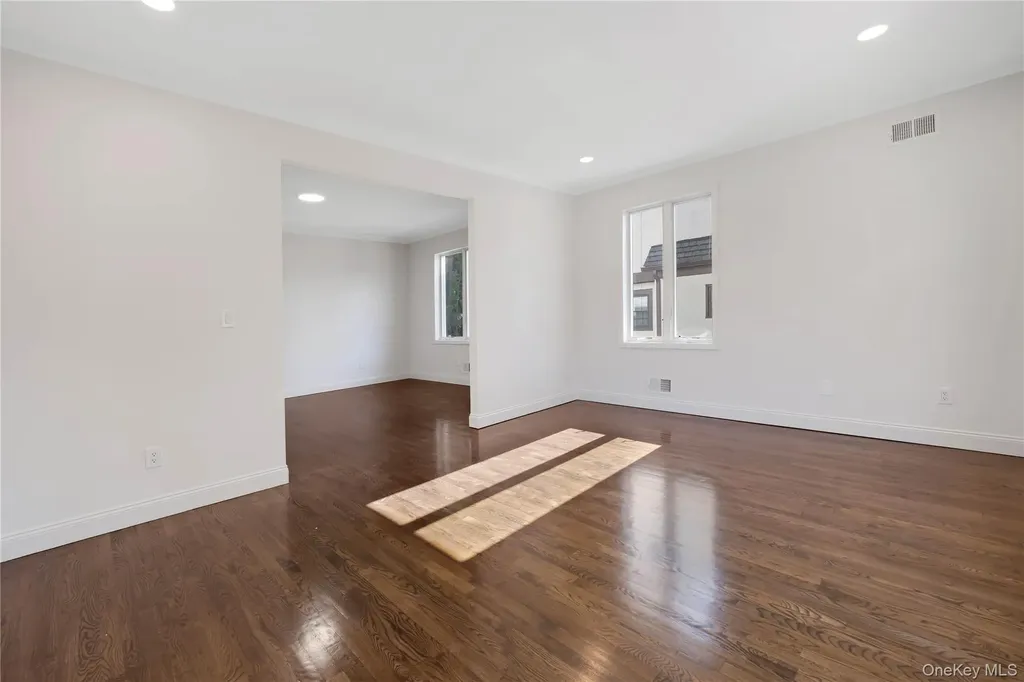 35 Columbia Place Mount Vernon NY 10552