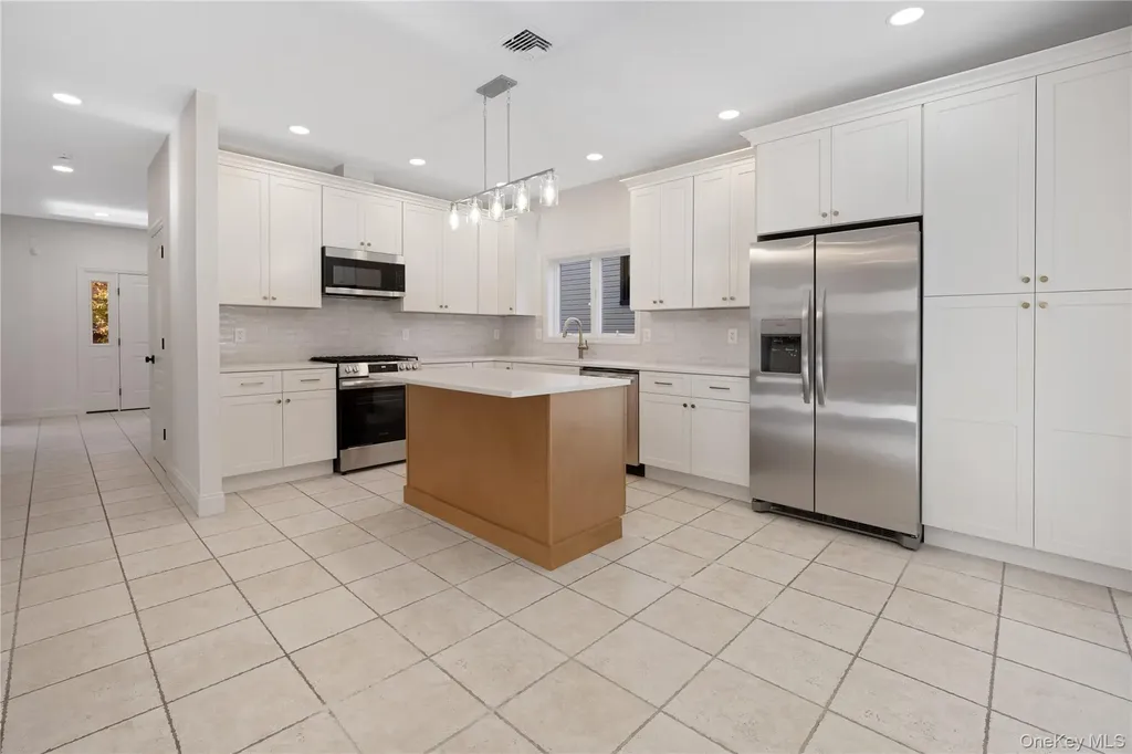 35 Columbia Place Mount Vernon NY 10552