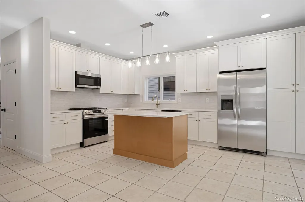 35 Columbia Place Mount Vernon NY 10552