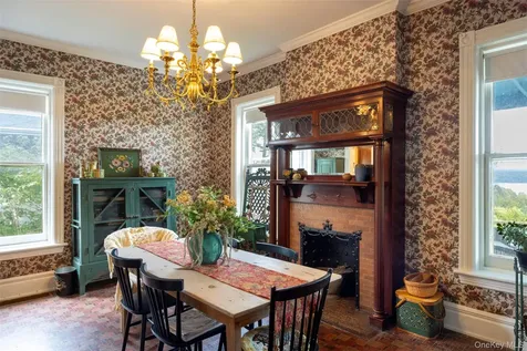 44 W Chestnut Street Kingston NY 12401