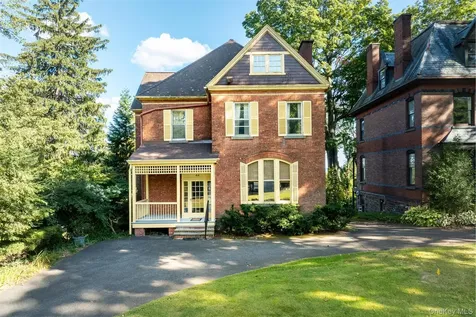 44 W Chestnut Street Kingston NY 12401