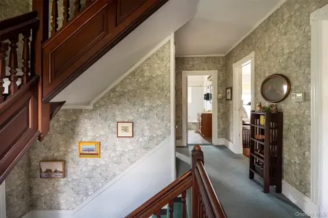 44 W Chestnut Street Kingston NY 12401