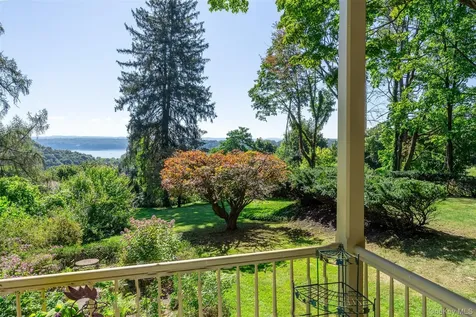 44 W Chestnut Street Kingston NY 12401