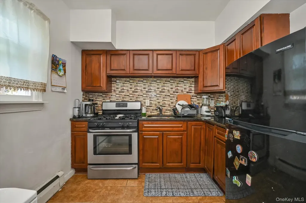 16 E Chestnut Street Central Islip NY 11722