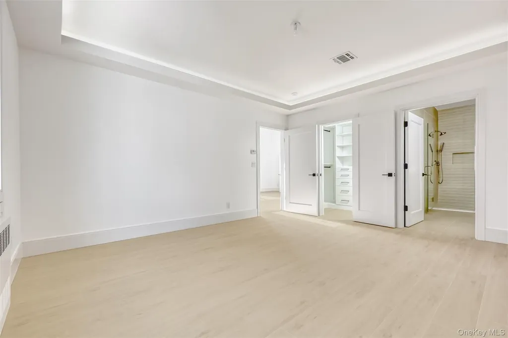 28 Silverwood Circle Suffern NY 10901