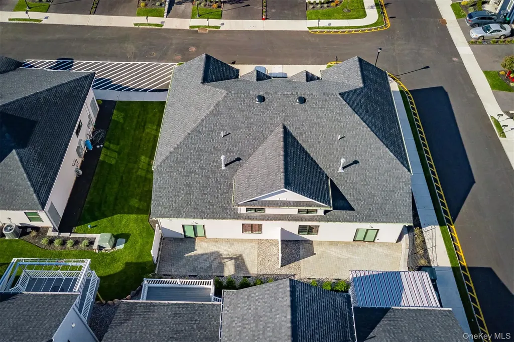 28 Silverwood Circle Suffern NY 10901