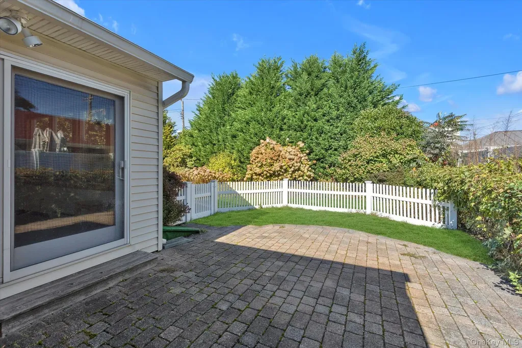 29 Adelphi Road Hicksville NY 11801