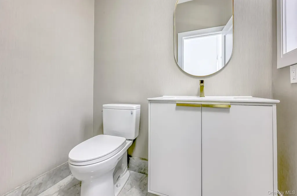 16 Silverwood Circle Suffern NY 10901