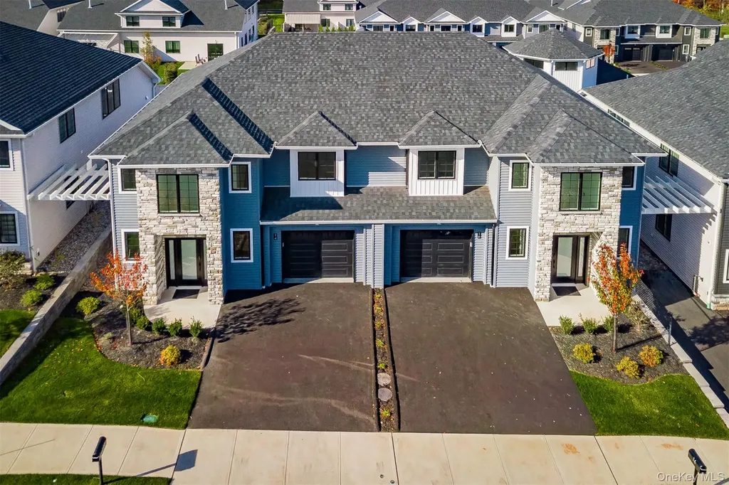 16 Silverwood Circle Suffern NY 10901