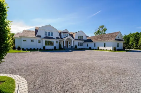 5 Michaels Way Westhampton Beach NY 11978