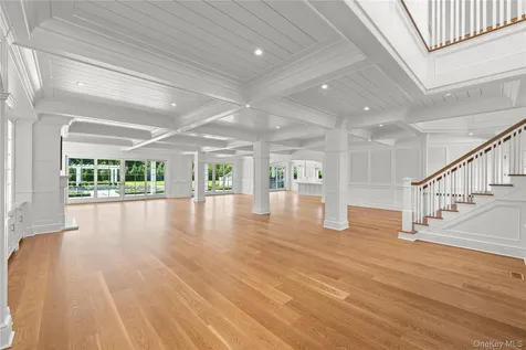 5 Michaels Way Westhampton Beach NY 11978