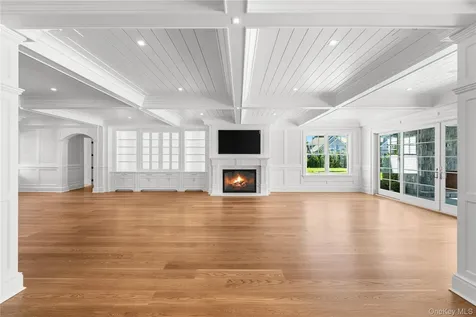 5 Michaels Way Westhampton Beach NY 11978