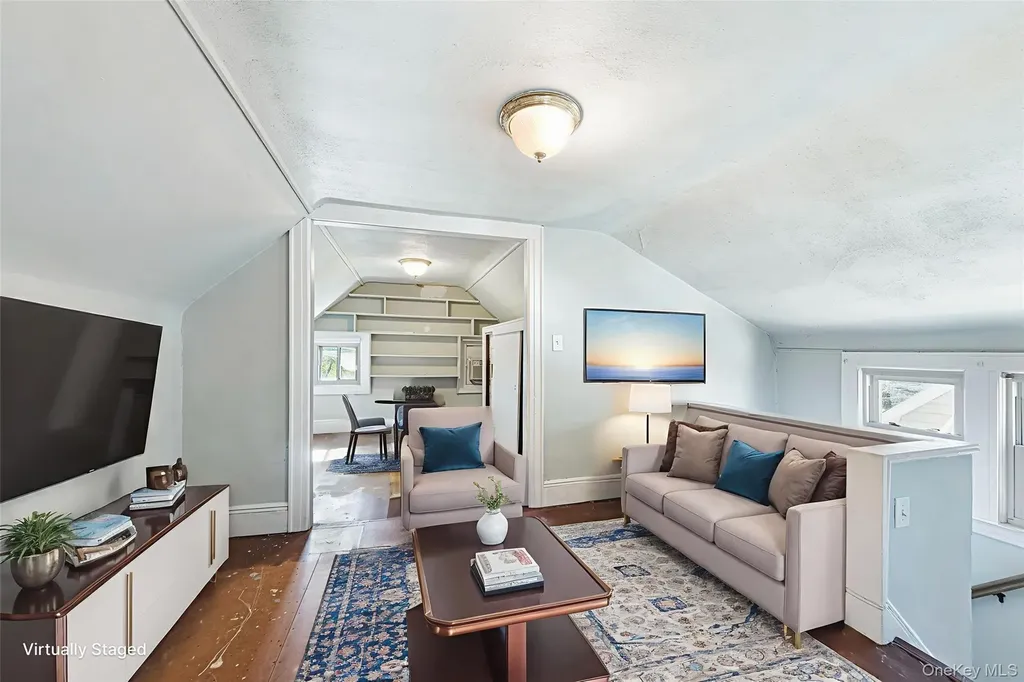 208-17 100th Avenue Queens Village NY 11429