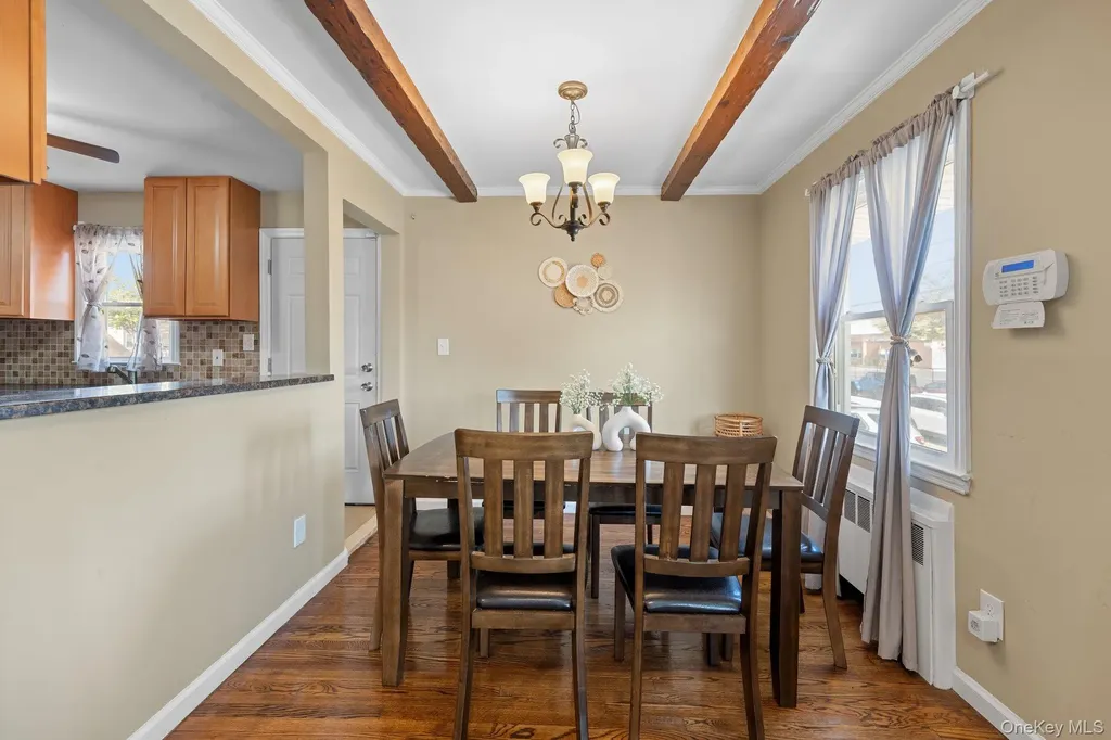 310 Miller Avenue Freeport NY 11520