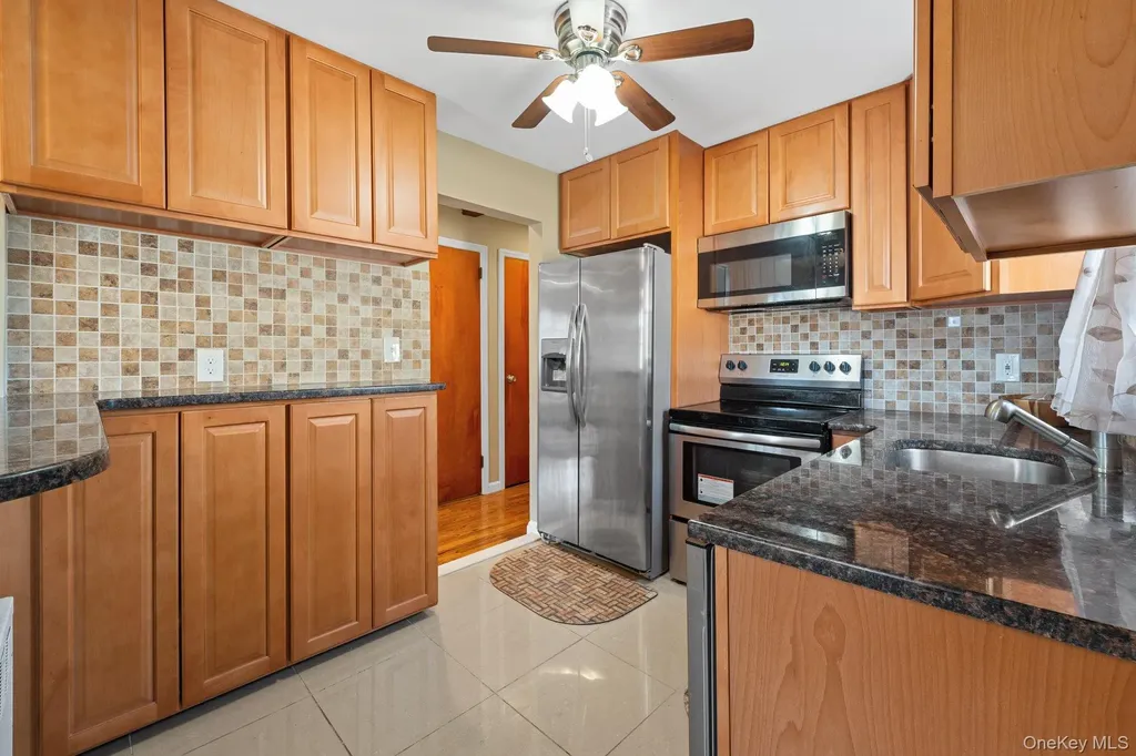 310 Miller Avenue Freeport NY 11520