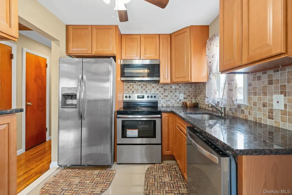 310 Miller Avenue Freeport NY 11520