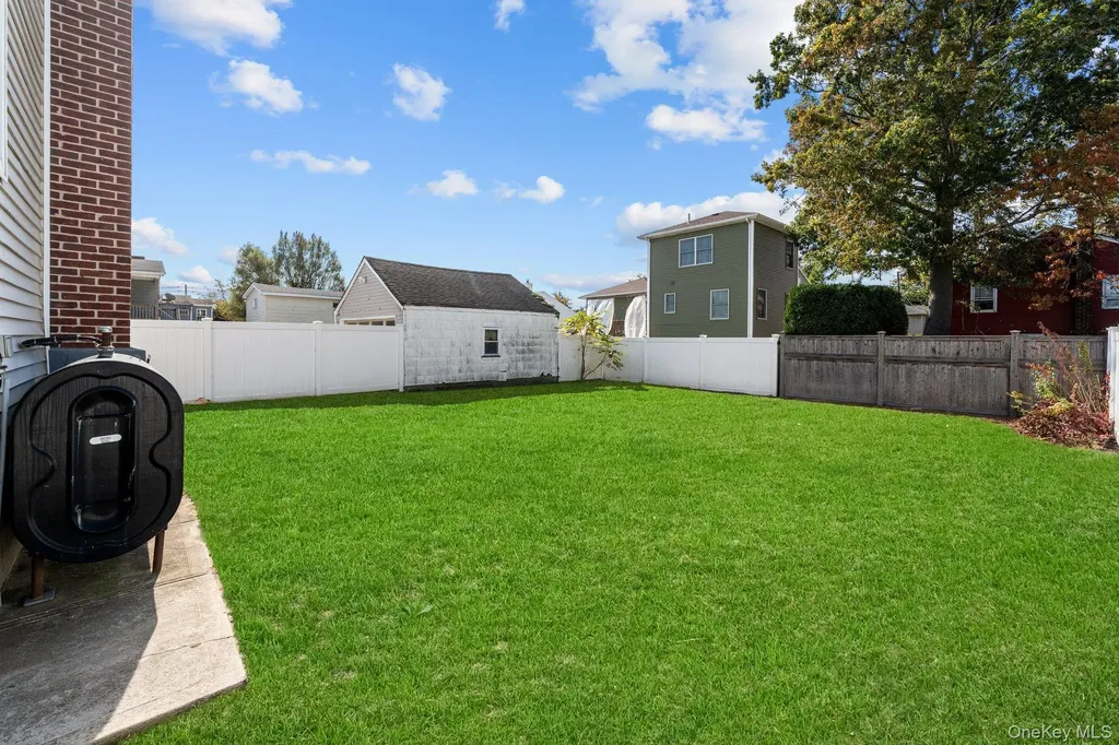 310 Miller Avenue Freeport NY 11520