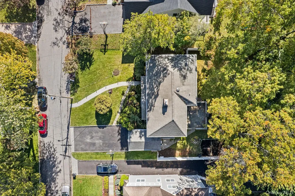 14 Wakefield Road Scarsdale NY 10583
