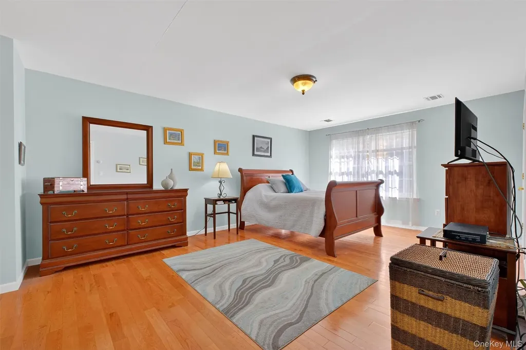 1356 Longview Avenue Peekskill NY 10566