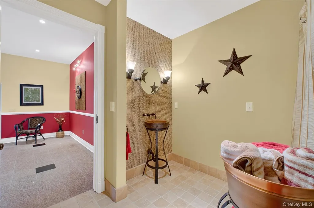 1356 Longview Avenue Peekskill NY 10566