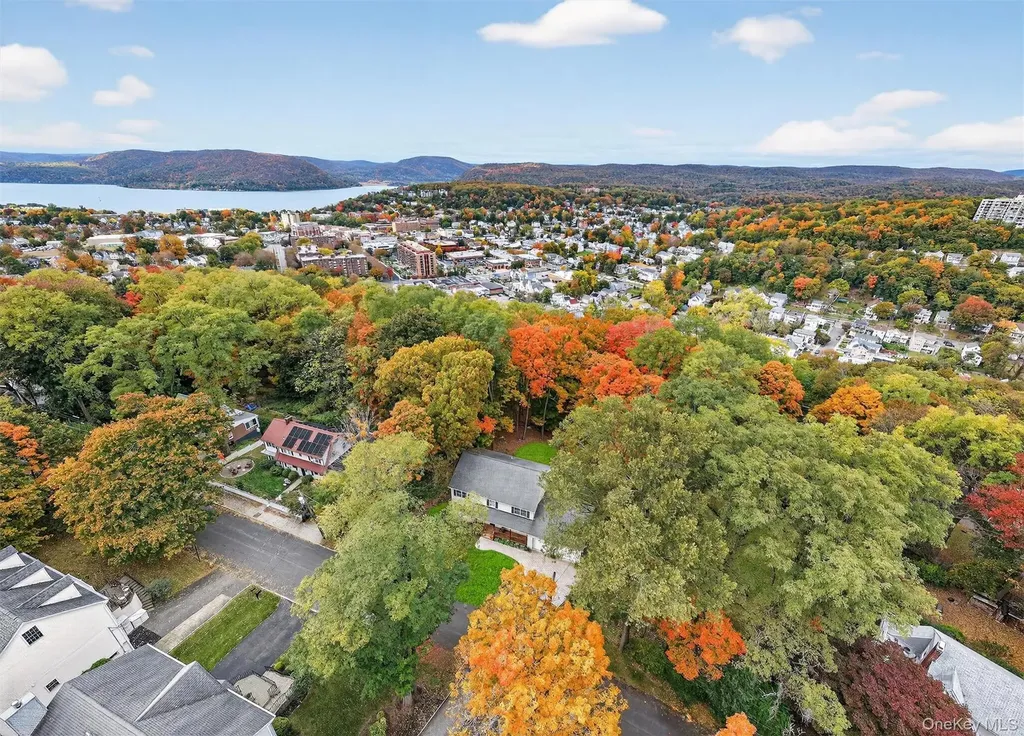 1356 Longview Avenue Peekskill NY 10566