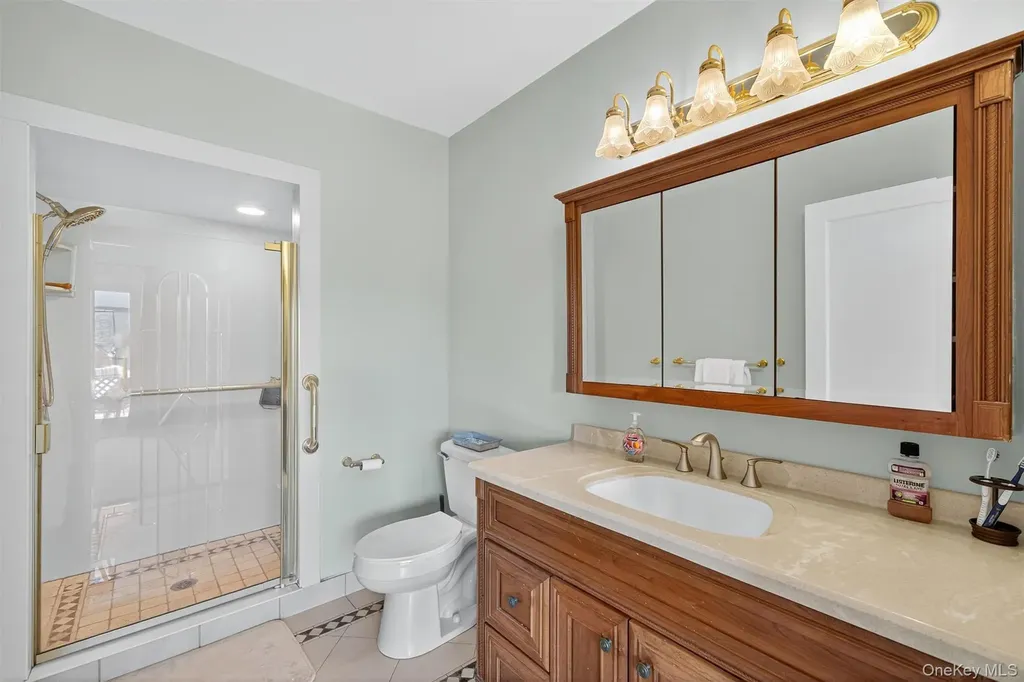 22 Echo Lane Newburgh NY 12550
