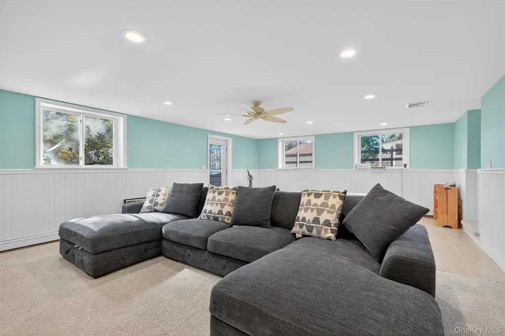 22 Echo Lane Newburgh NY 12550