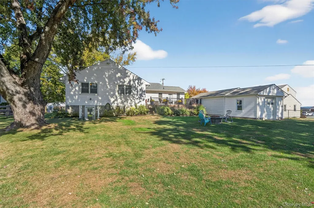 22 Echo Lane Newburgh NY 12550
