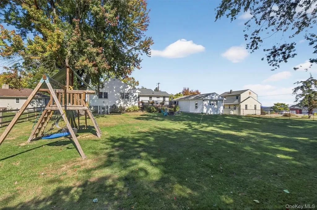 22 Echo Lane Newburgh NY 12550