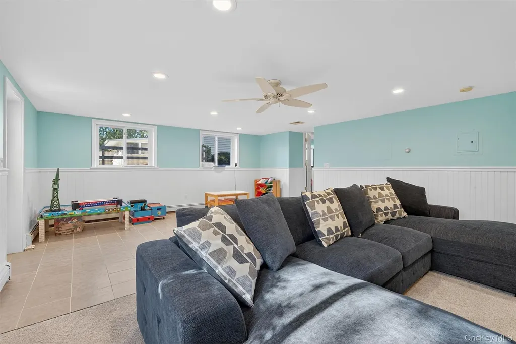 22 Echo Lane Newburgh NY 12550