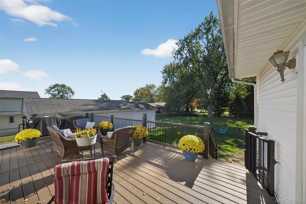 22 Echo Lane Newburgh NY 12550