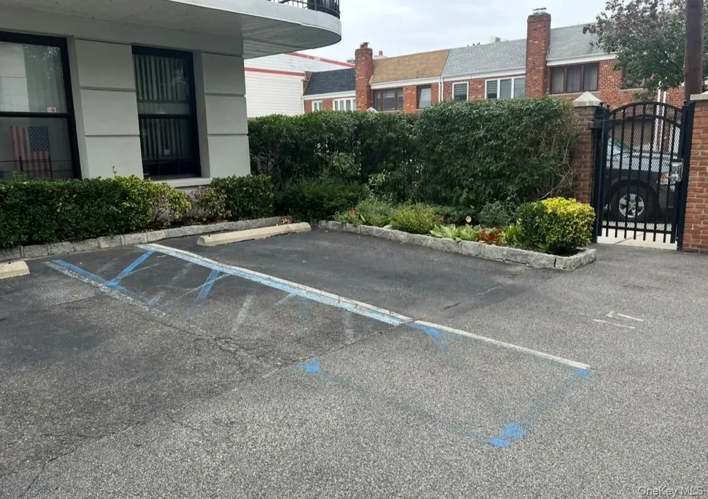 76-18 69th Place Glendale NY 11385