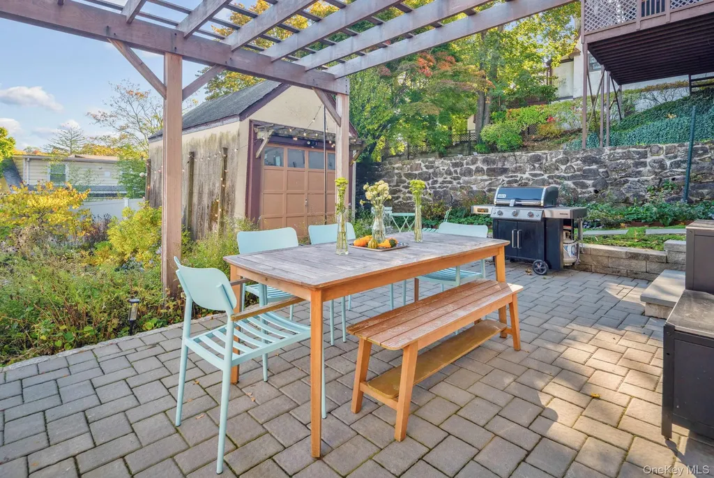 11 Sutton Place Ossining NY 10562