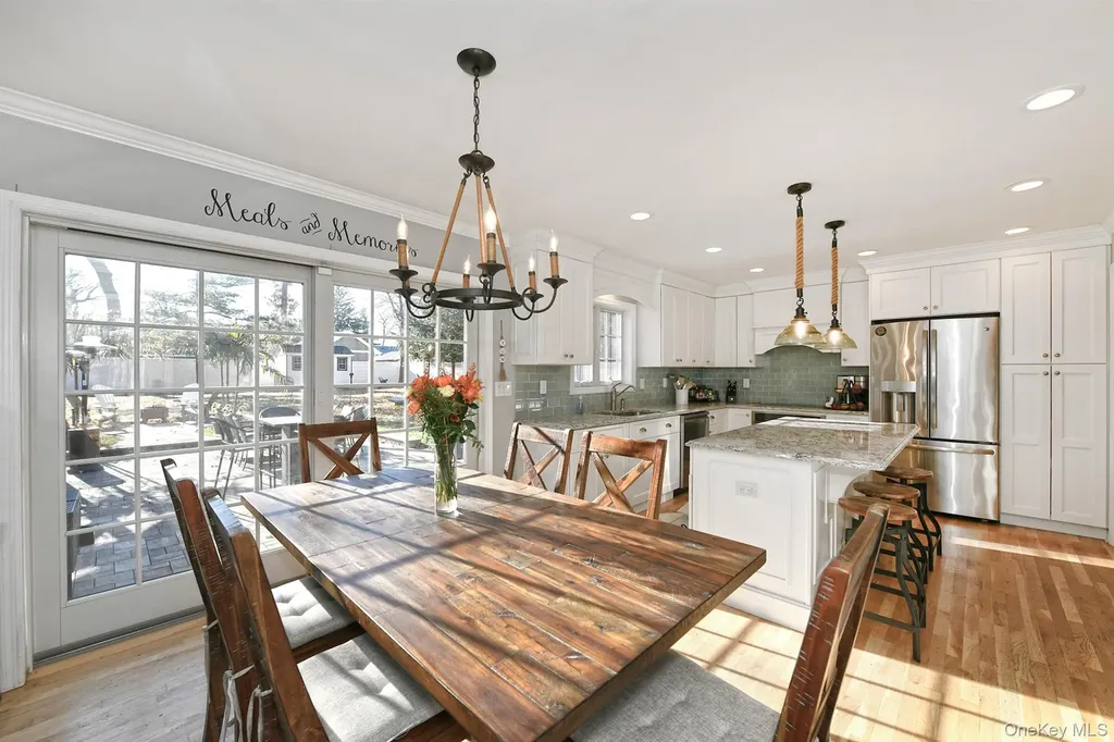 12 Darling Avenue Smithtown NY 11787