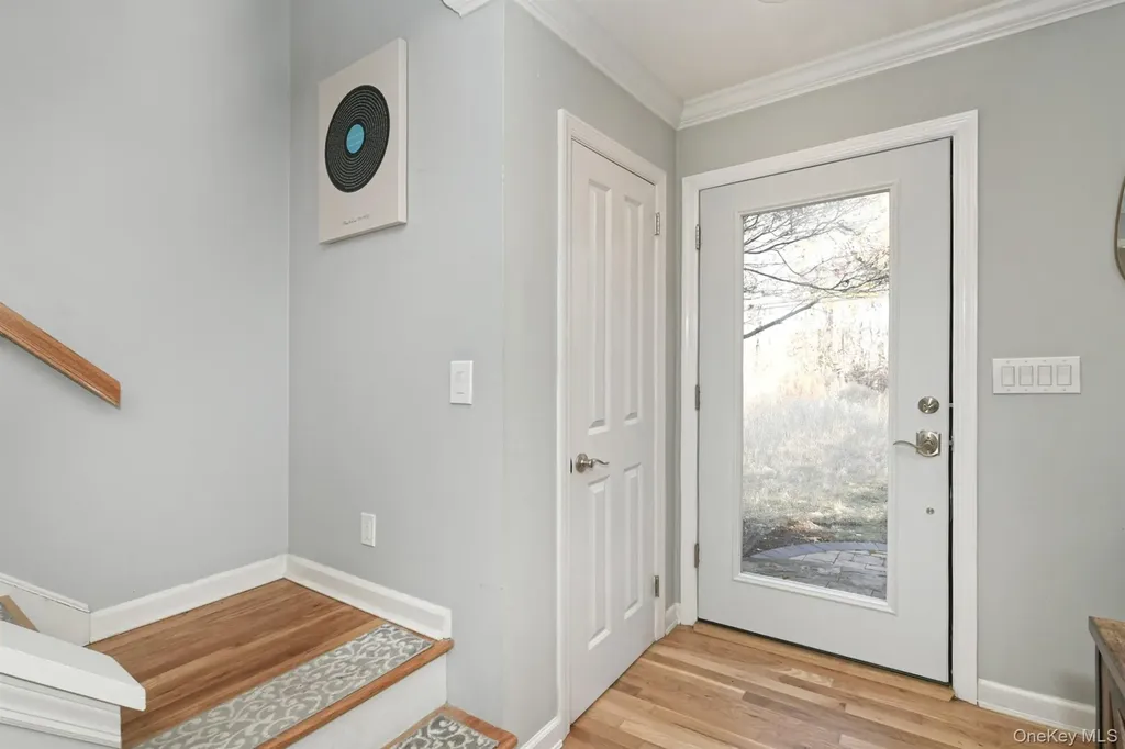 12 Darling Avenue Smithtown NY 11787