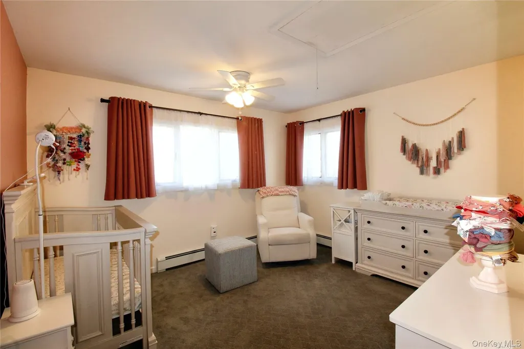 313 West Drive Copiague NY 11726