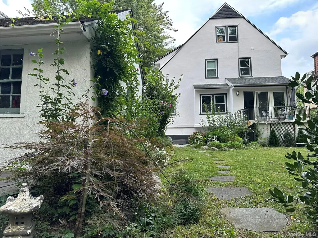 25 Parkway Road Bronxville NY 10708