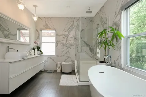 25 Parkway Road Bronxville NY 10708