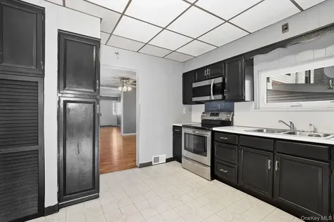 324-326 Church Street Poughkeepsie NY 12601