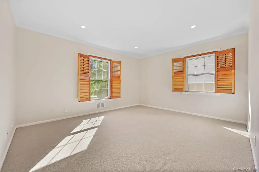 3 Elm Road Scarsdale NY 10583