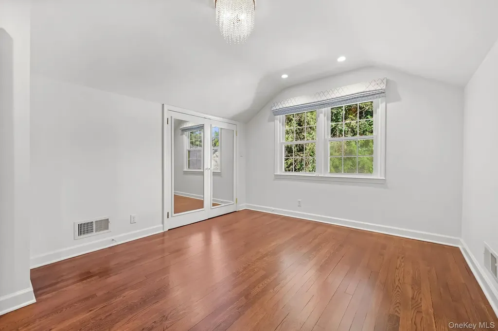 3 Elm Road Scarsdale NY 10583