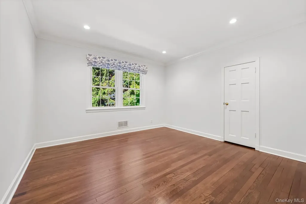 3 Elm Road Scarsdale NY 10583