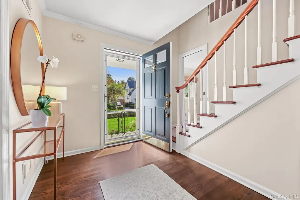 3 Elm Road Scarsdale NY 10583
